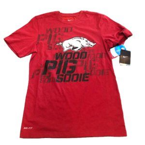 NWT Arkansas Razorbacks Nike DriFit Cotton T-Shirt